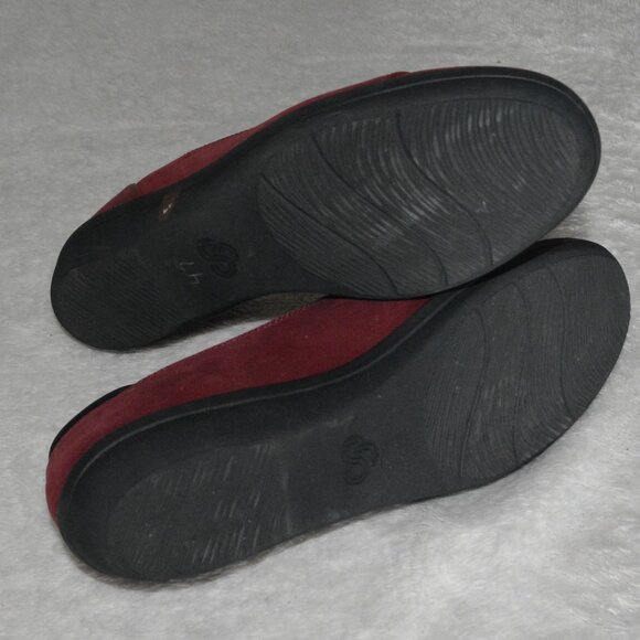Clarks Cloud Steppers Cushion Ayla Band Burgundy Slip on Flats Women's sz 7.5 - Picture 5 of 6